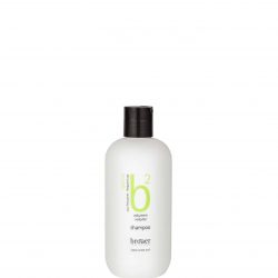 Le shampooing volume de Broaer lave en totale douceur, notamment grâce à aux agents texturisant qui donnent corps aux cheveux minces, et contribuent à la légèreté et au volume. 